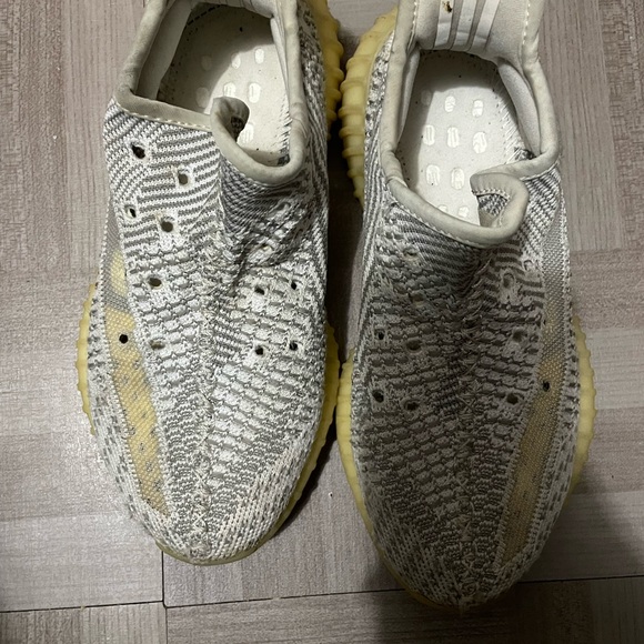 Adidas x Yeezy Boost - very good condition, size 5 men's - Picture 8 of 11
